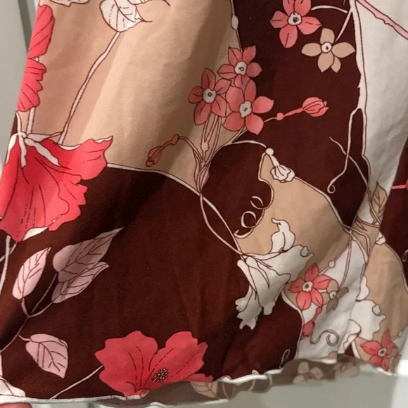 Elegant Floral Women's Pajama Set - Picture 6 of 7